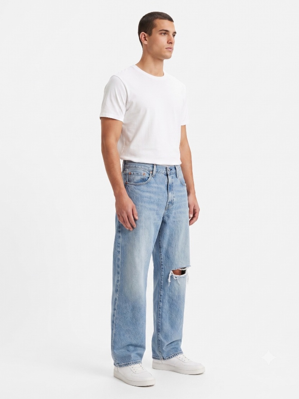 Levi's Premium 578 Baggy Jeans Mens 33x32 Light Wash Distressed Blue Denim NWT